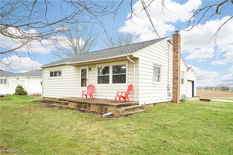 Homes For Sale - 14170 Ravenna Avenue<br/> Stark County, Alliance, OH 44601