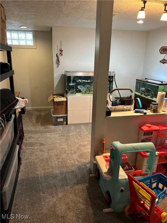 Wonderland Hills - Residential