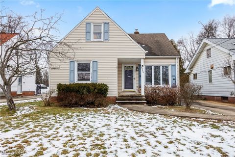 6954 Orchard Boulevard, Parma Heights, OH 44130 - #: 5181464