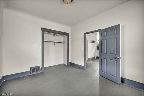 Tiny photo for 15264 Broadway Avenue, Maple Heights, OH 44137 (MLS # 5190431)