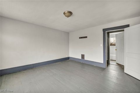 Tiny photo for 15264 Broadway Avenue, Maple Heights, OH 44137 (MLS # 5190431)