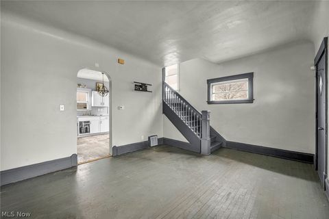 Tiny photo for 15264 Broadway Avenue, Maple Heights, OH 44137 (MLS # 5190431)