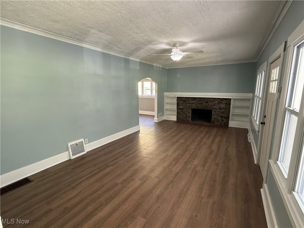 525 W Ravenwood Avenue, Youngstown, Ohio image 4