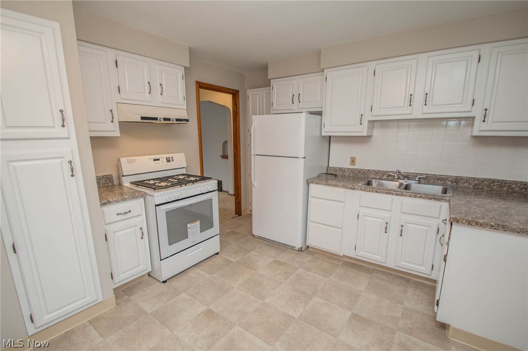 St Clair Ave - Residential