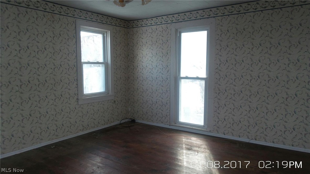 Village/Petersburg - Residential