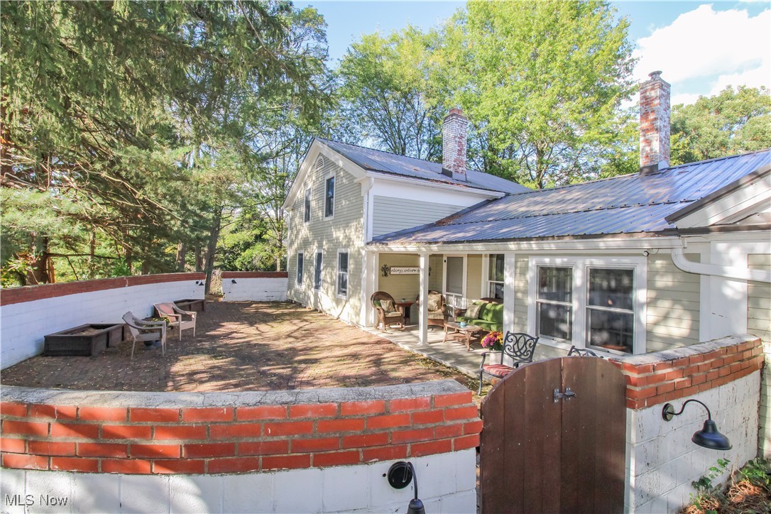 8021 Valley View Road