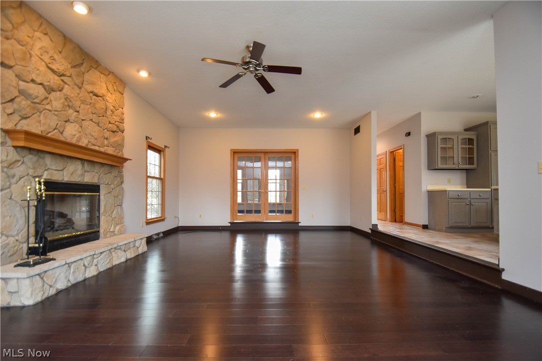 Fox Den 2 - Residential