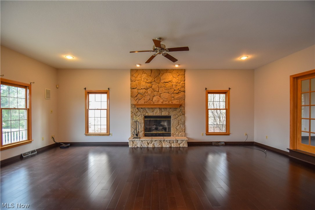 Fox Den 2 - Residential