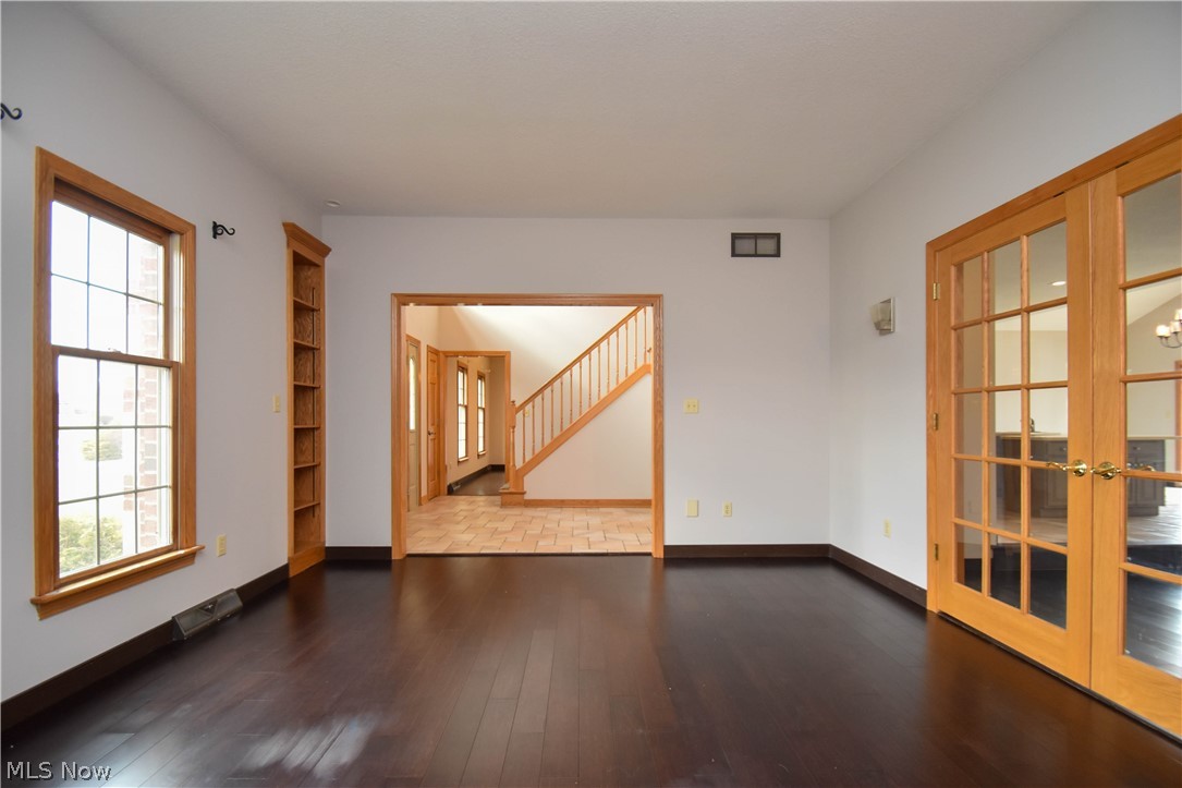 Fox Den 2 - Residential