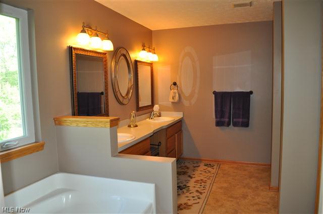 Emerald Estates - Residential