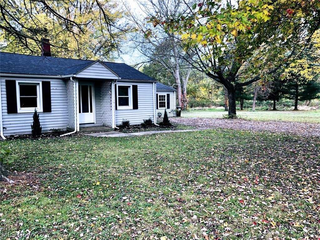 #4 Wood/ Road - Residential