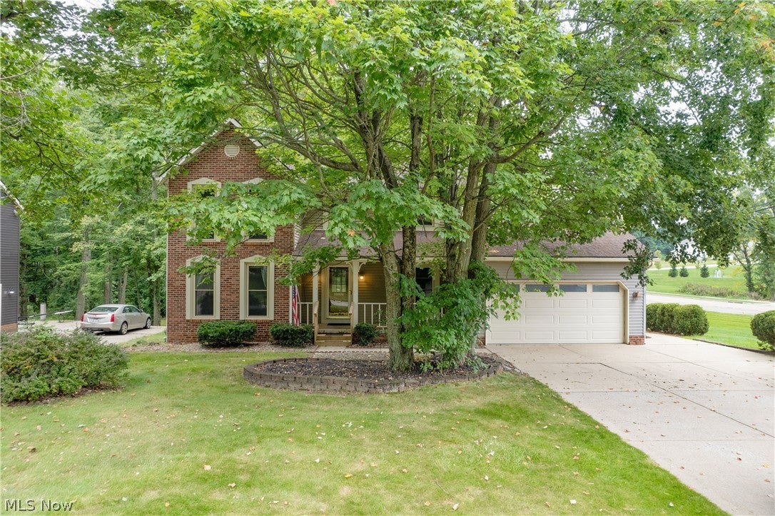 3846 Golden Wood Way