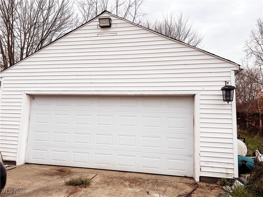 4570 N Leavitt Road, Warren, Ohio image 9