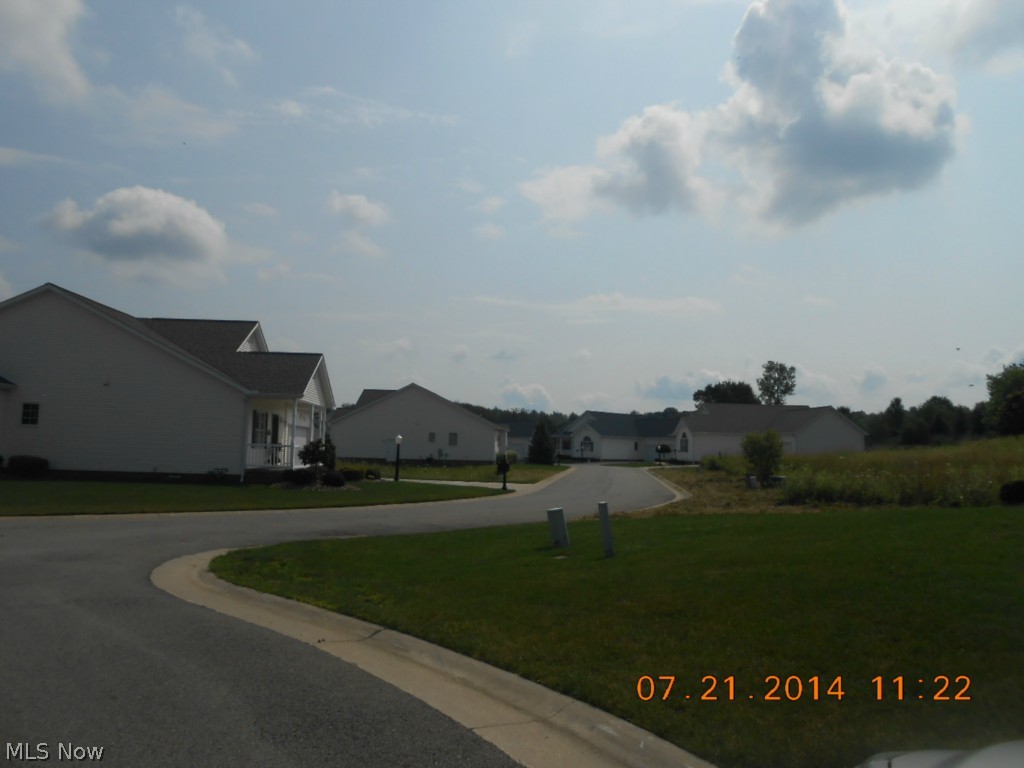 Lakes/Sharrott Hill Condo - Residential