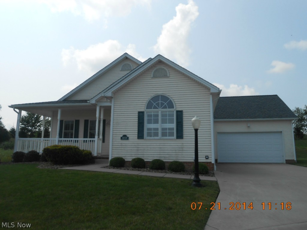 Lakes/Sharrott Hill Condo - Residential