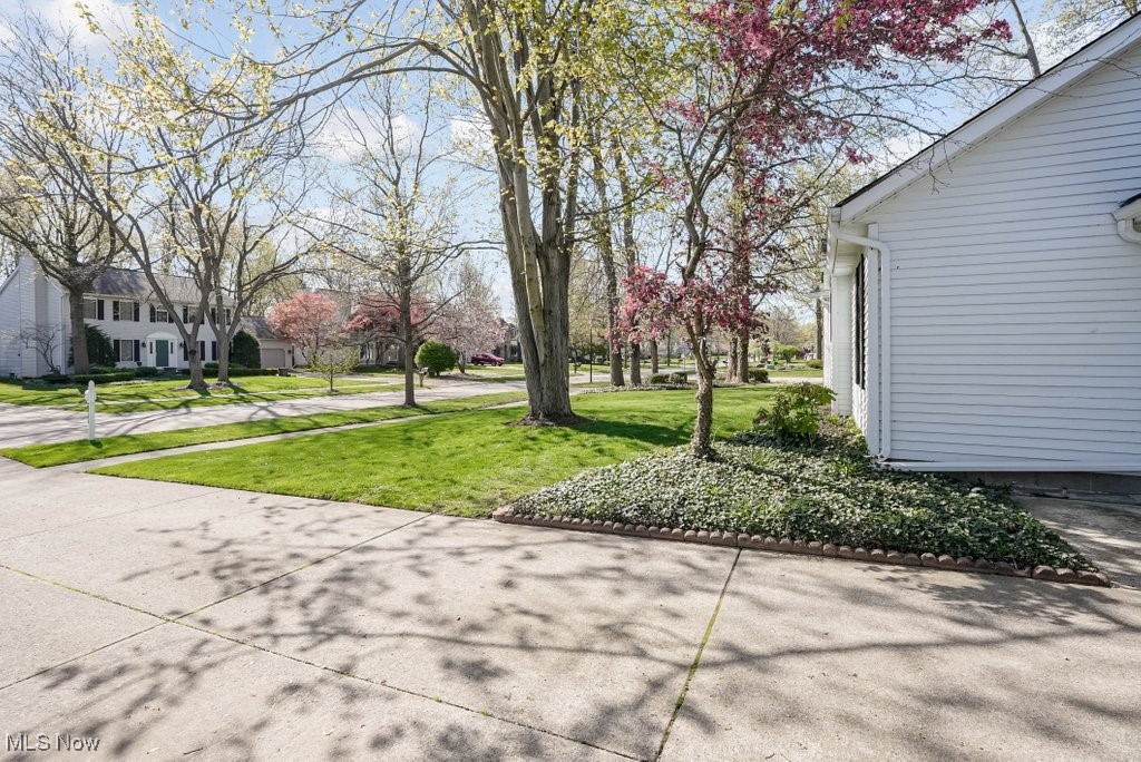 6730 N Palmerston Drive, Mentor, Ohio image 27