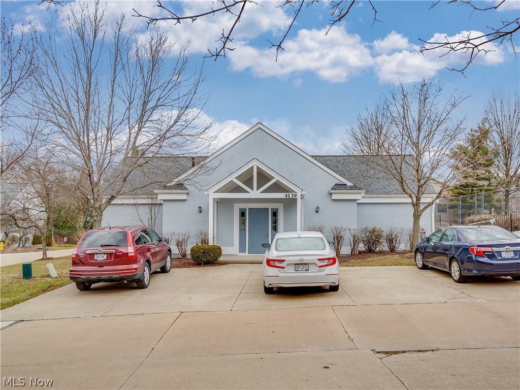 Adena Knolls Condo - Residential