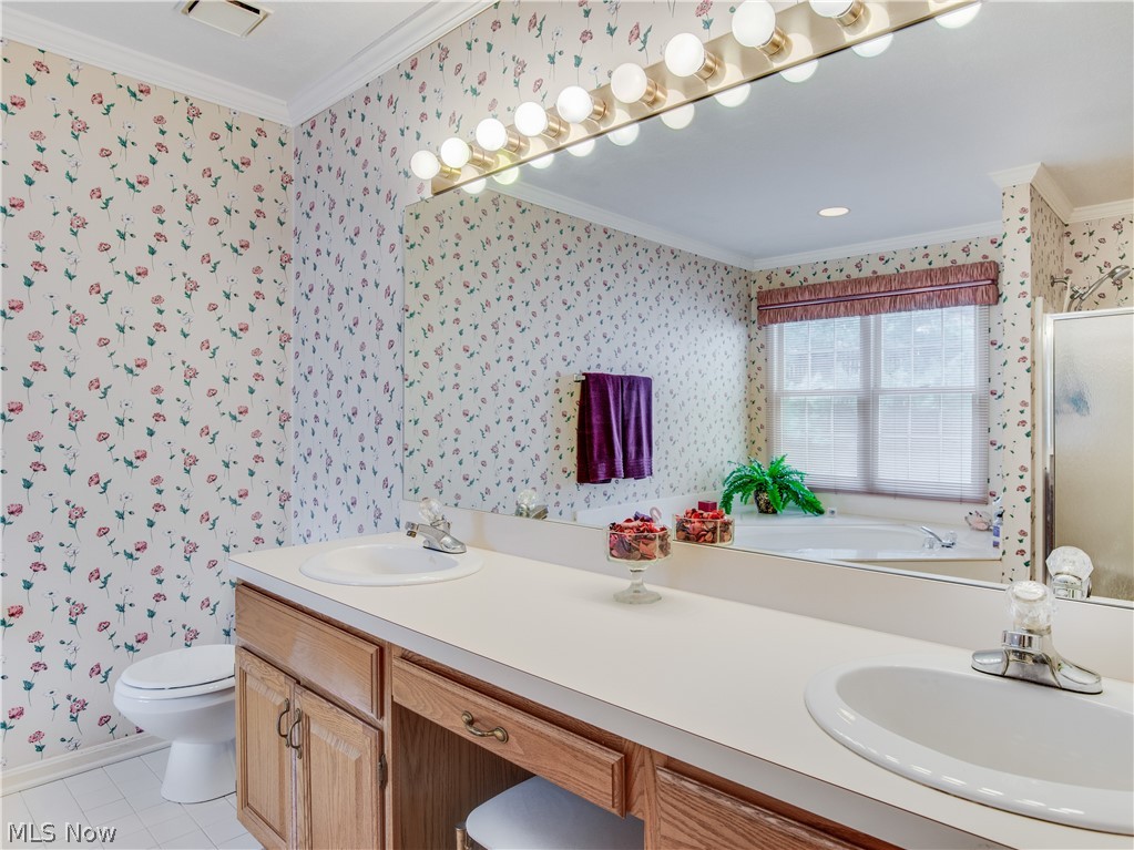 Adena Knolls Condo - Residential