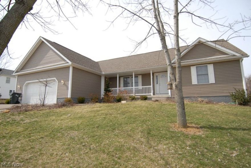 3 bedroom, 2 bath home in Tri Valley School Distsrict