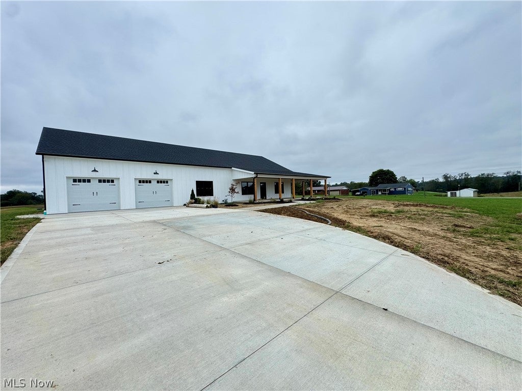 454 Hocking Road