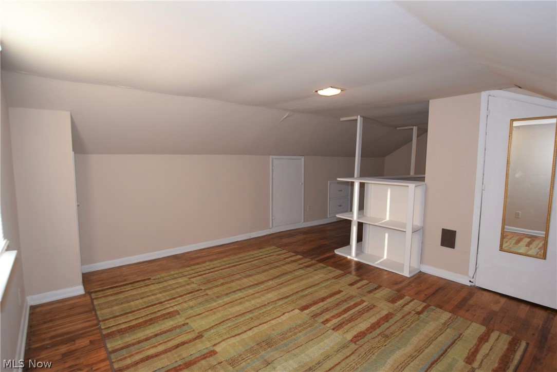 East Akron Terrace - Residential