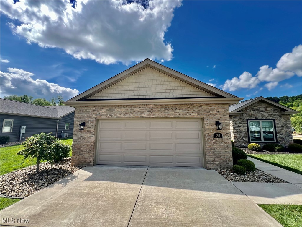 261 Valley View Drive, Weirton, West Virginia image 28