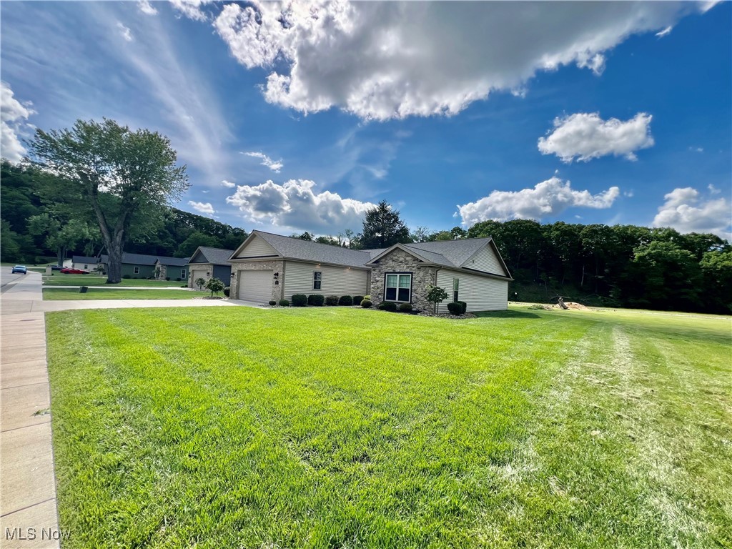 261 Valley View Drive, Weirton, West Virginia image 4