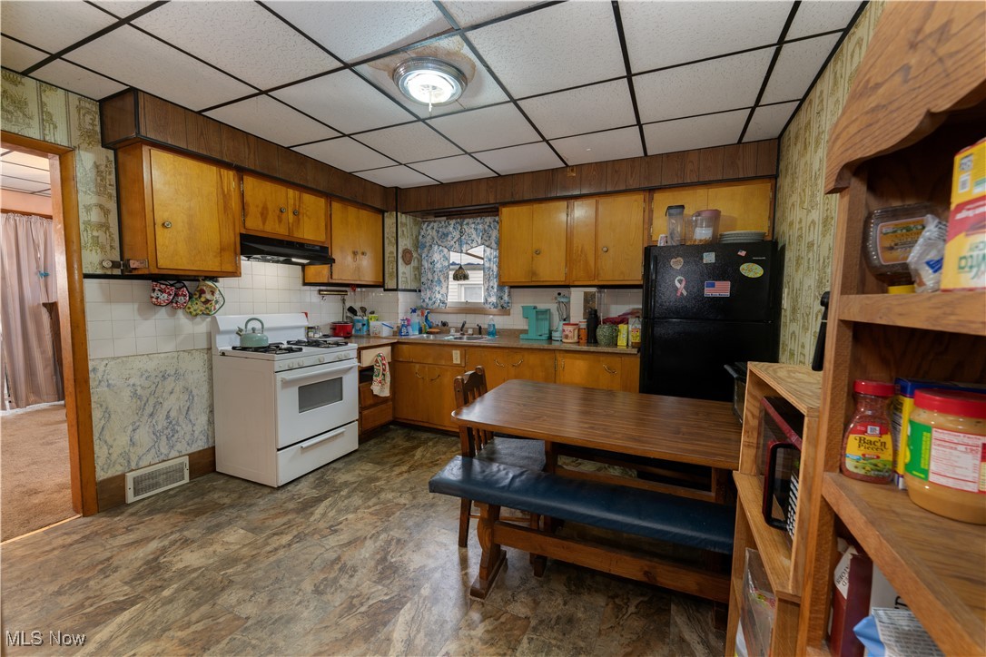 790 Oak Knoll Avenue, Warren, Ohio image 16
