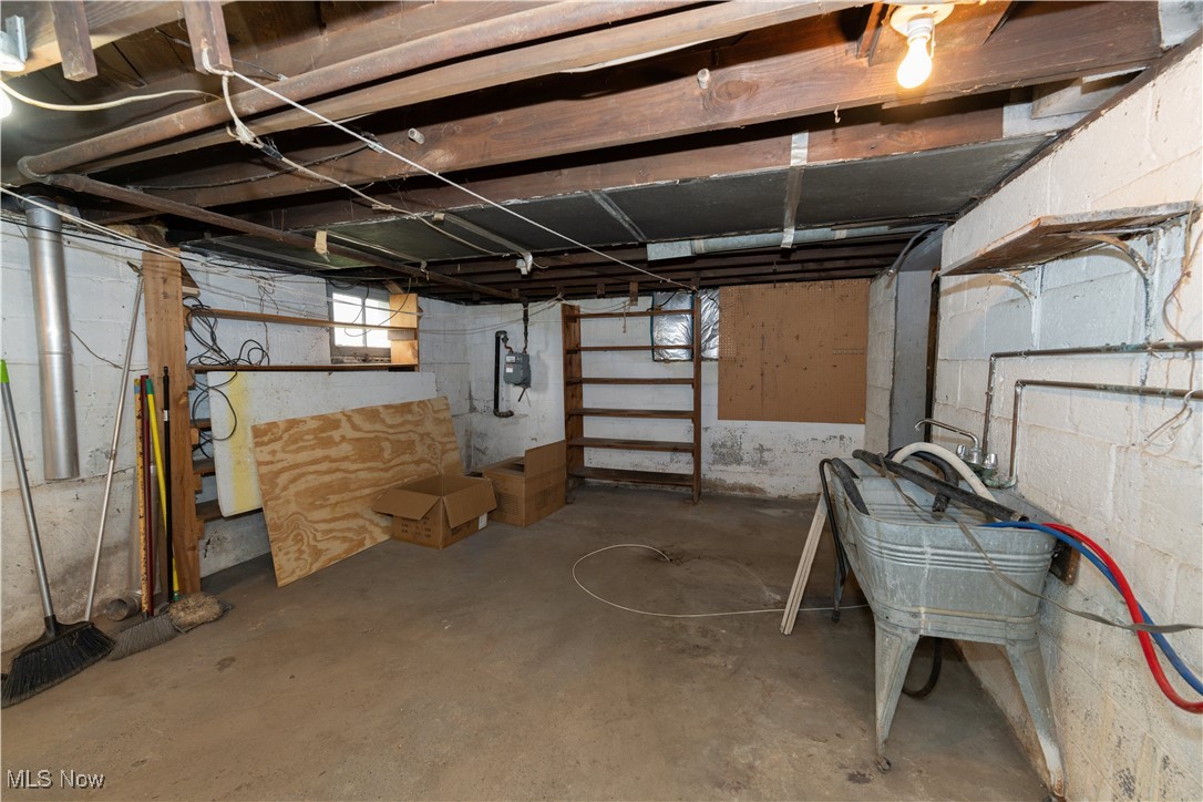 790 Oak Knoll Avenue, Warren, Ohio image 28