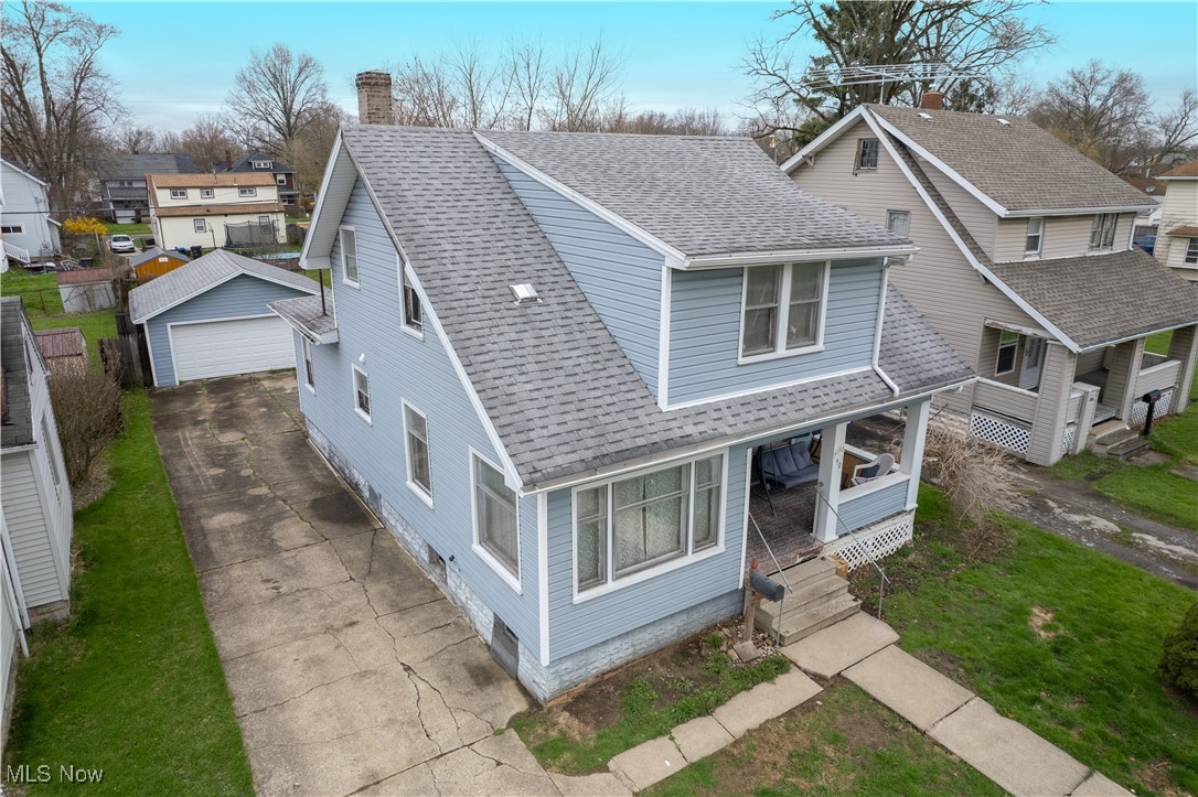 790 Oak Knoll Avenue, Warren, Ohio image 1