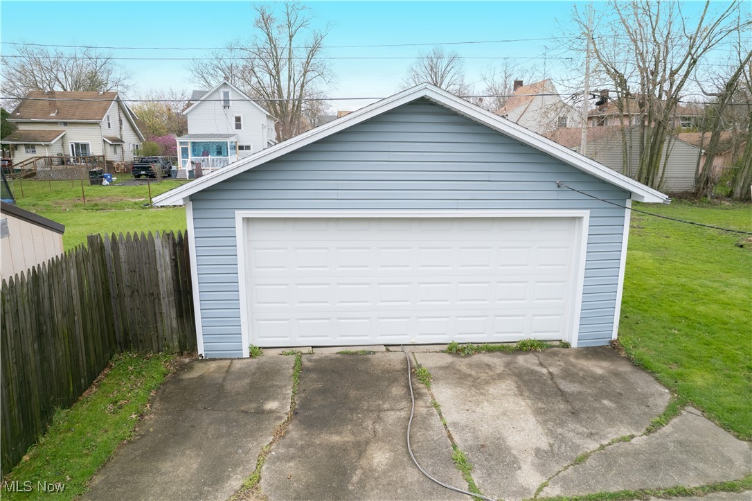 790 Oak Knoll Avenue, Warren, Ohio image 6