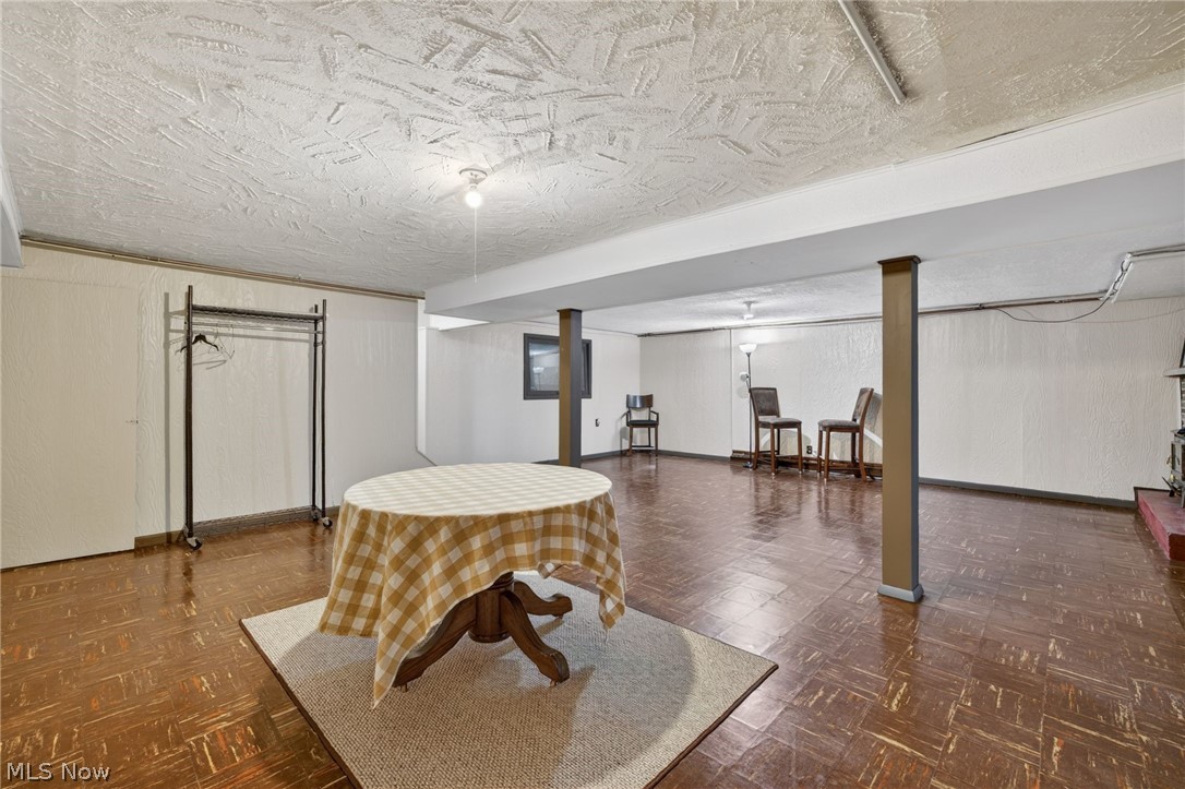 Knollwood Estates - Residential