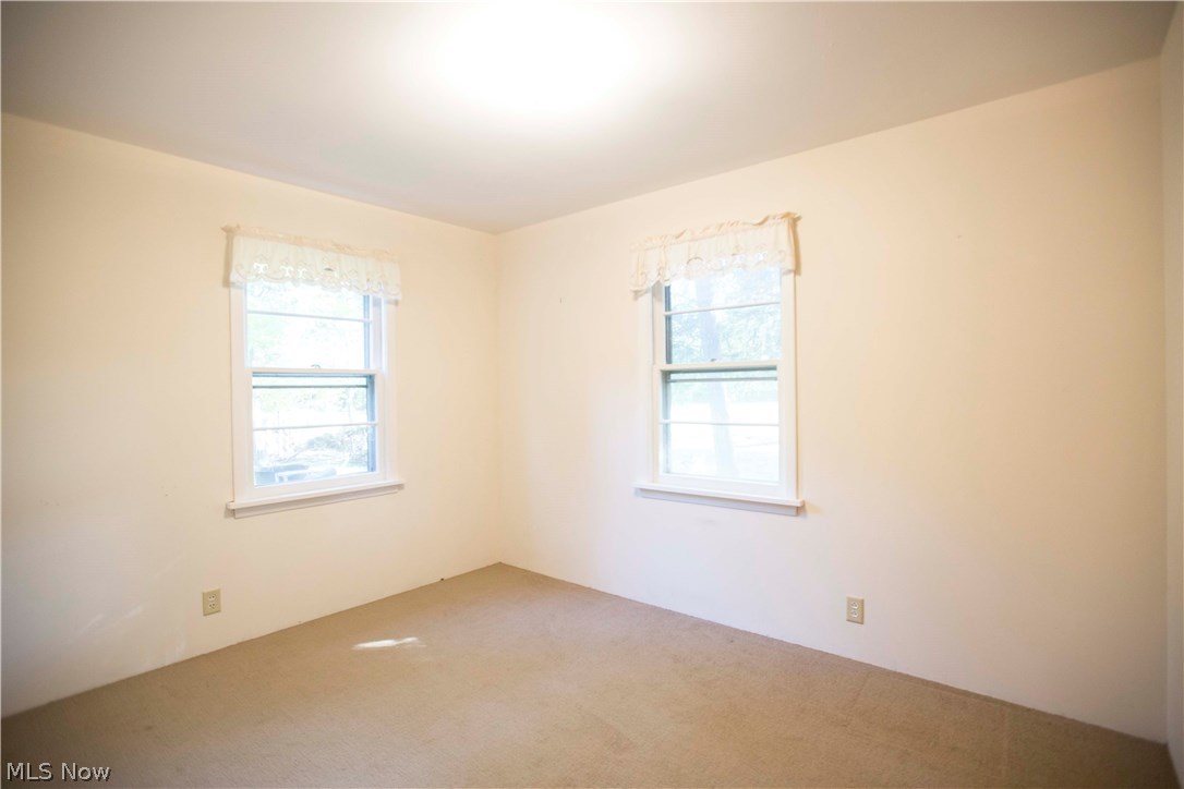 Village/Orange - Residential