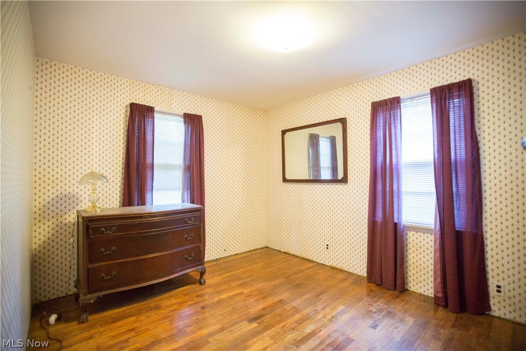 Village/Orange - Residential