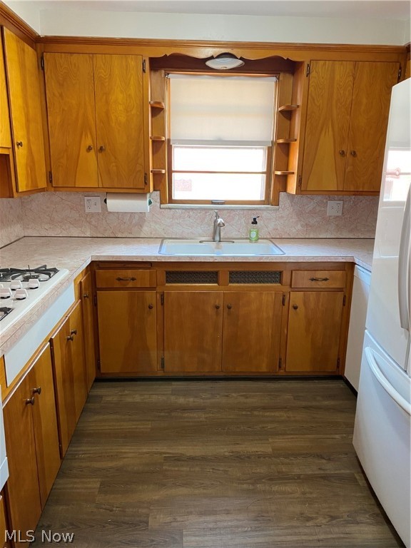 Cedar Green Sub - Residential Income