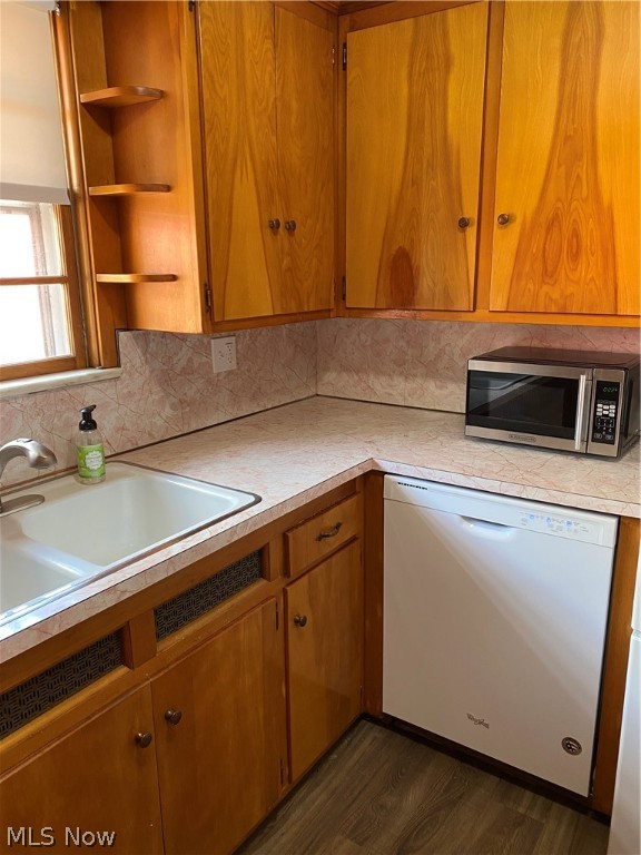 Cedar Green Sub - Residential Income