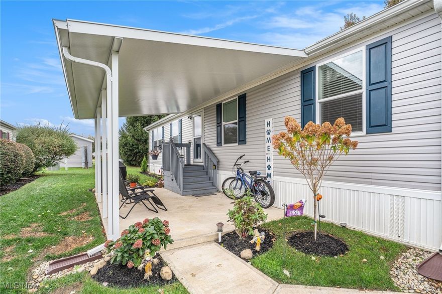 The Buckeye model, Sectional Home in Golfway Pines! 3 bedrooms and 2 full bathrooms. Almost 1400 sqft of living space. Enjoy your privacy while enjoying the wonderful amenities that Golfway Pines has to offer which includes a community center. Stunning open floor plan in this spacious home with a nice size kitchen with an island as well as stainless steel appliances. Split bedroom design with Master Bedroom on 1 side of the home and 2 bedrooms on the opposite side. Master bedroom has a walk-in closet and a private full bathroom. 2nd full bathroom and laundry room next to the other 2 bedrooms. Many manufacturer upgrades are included in this lovely new home! Permanent awning, covering side patio for your times of relaxation.