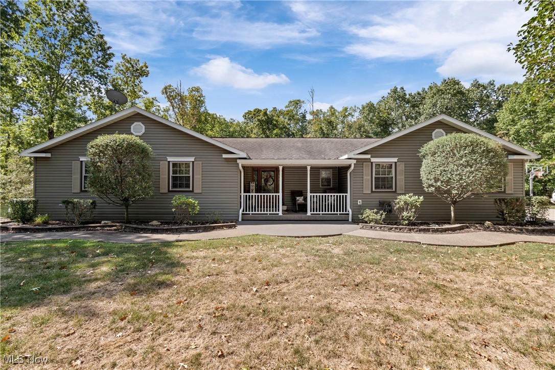 56645 Skyline Drive, Senecaville, Ohio image 1