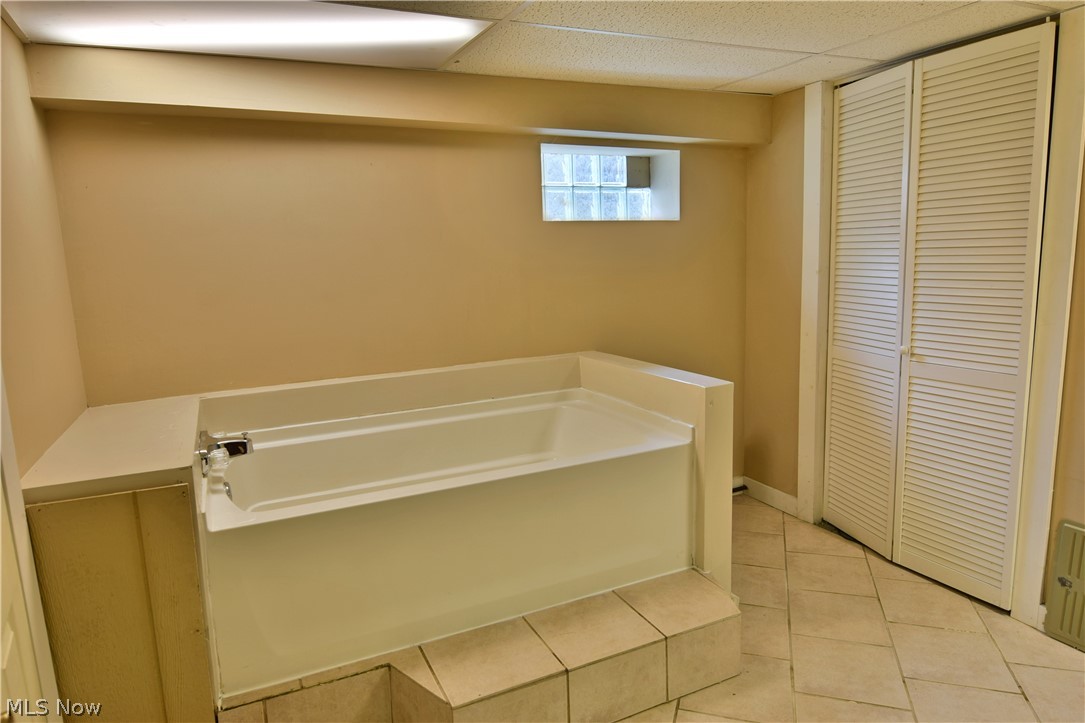 Howland Heights - Residential Income