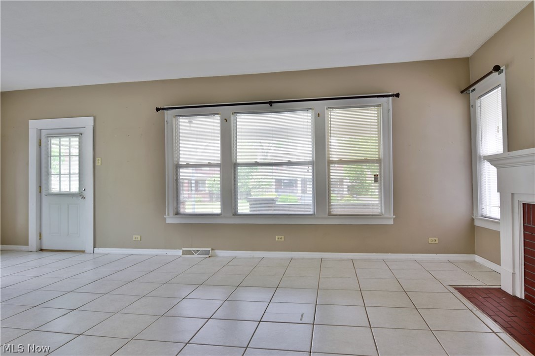 Howland Heights - Residential Income