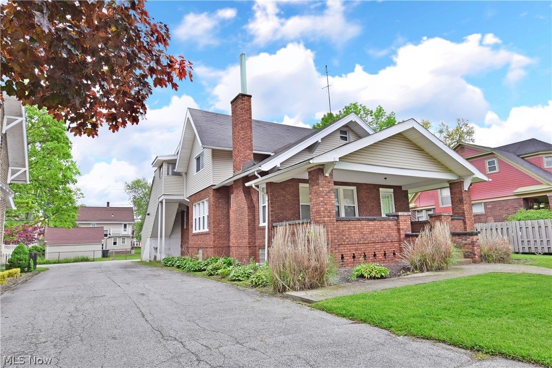 Howland Heights - Residential Income