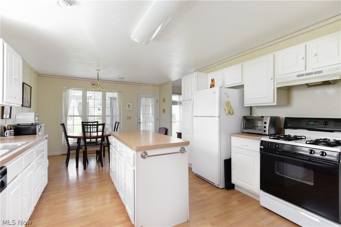 Grandshire Condo - Residential