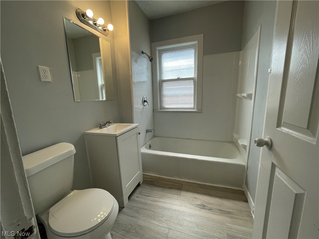 Denisoner-98th Street Sub - Residential Lease