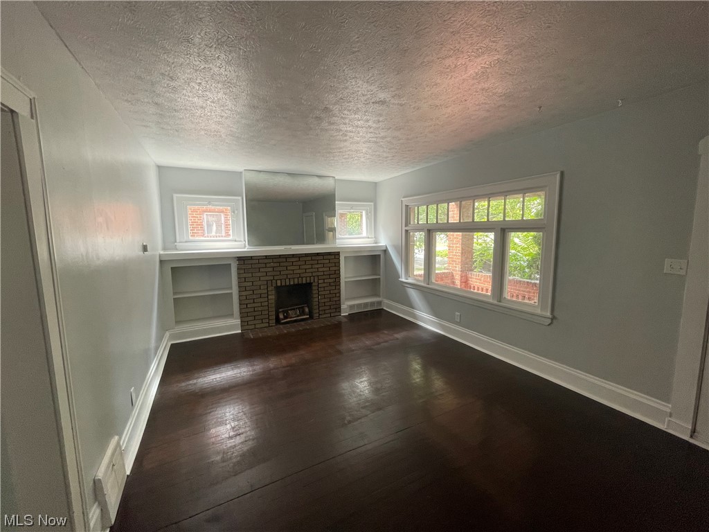 Denisoner-98th Street Sub - Residential Lease