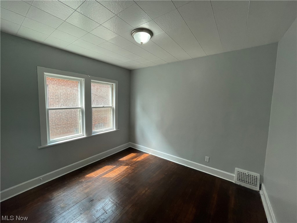 Denisoner-98th Street Sub - Residential Lease