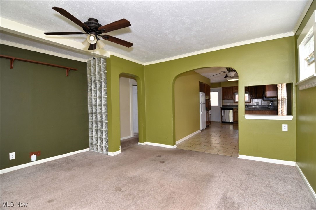 1333 Caryl Drive, Bedford, Ohio image 6