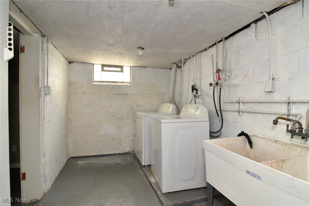 1333 Caryl Drive, Bedford, Ohio image 38