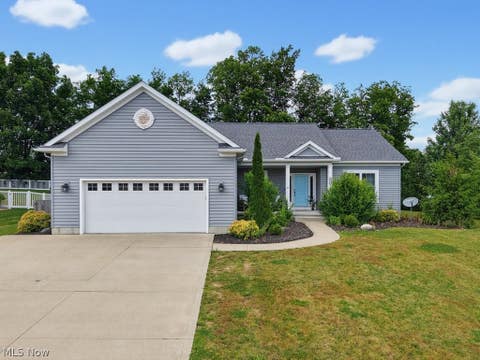 Homes For Sale - 5455 Coverdale Way<br/> Medina, OH 44256