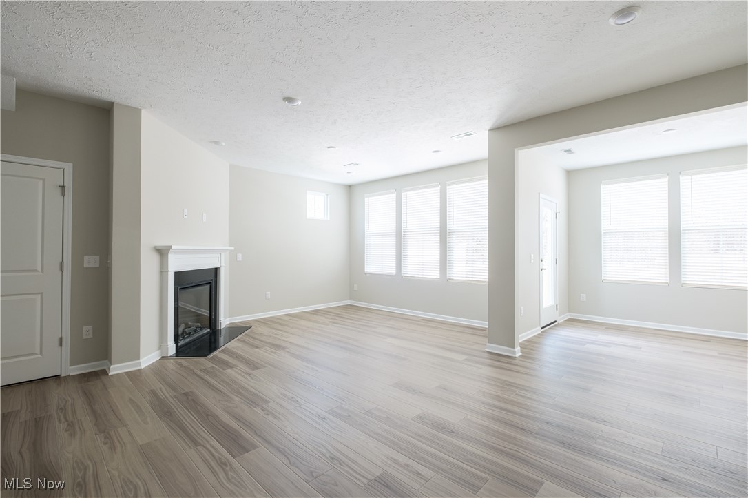 Renaissance Park at Geauga Lake - Residential