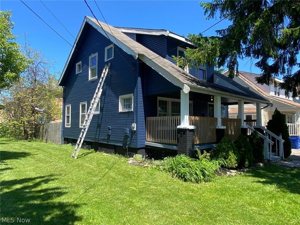 Photo of 14726 Puritas Avenue, Cleveland, OH 44135 (MLS # 5210723)
